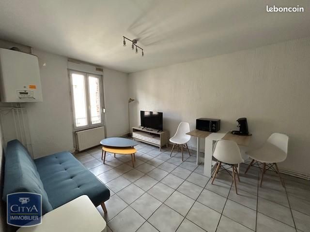 Appartement 1 pièce 27 m² · à Agen · 27 m² · 450 €