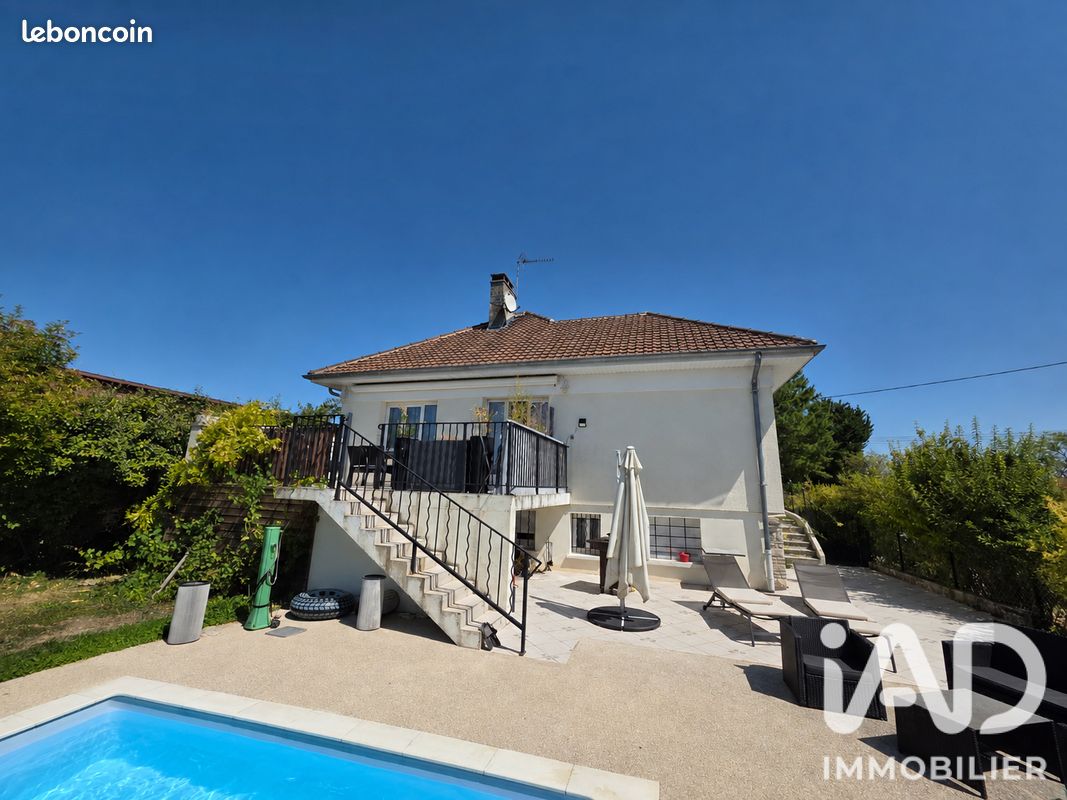 Maison 7 pièces 163 m² · à Saint-Parres-aux-Tertres · 163 m² · 400 000 €