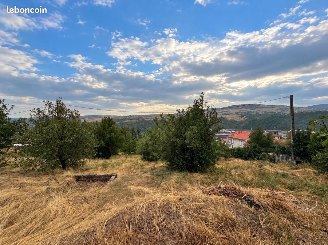 Terrain 1622 m² · à Saint-Joseph · 1 622 m² · 119 900 €