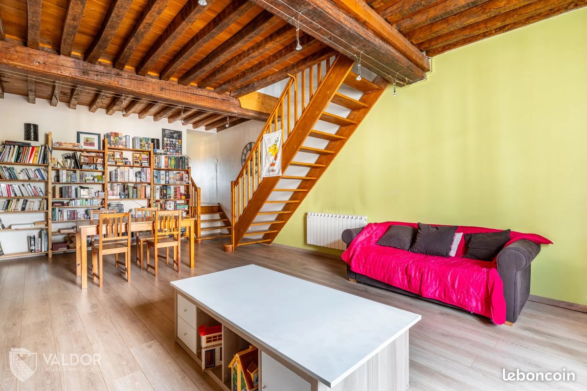 Appartement 3 pièces 89 m² · à Villefranche-sur-Saône · 89 m² · 179 000 €