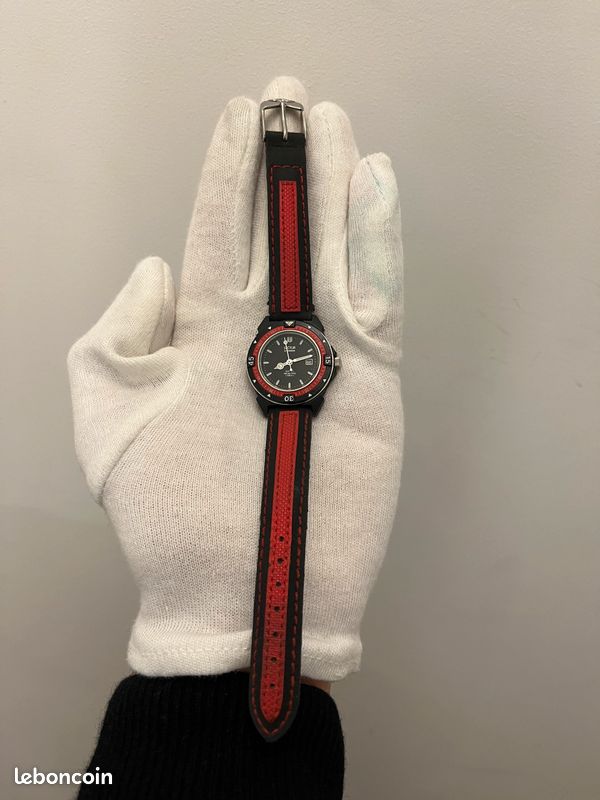 Montre Sector Expander 202 Date - Cadran Noir, Bracelet Acier, Neuve Avec Boîte