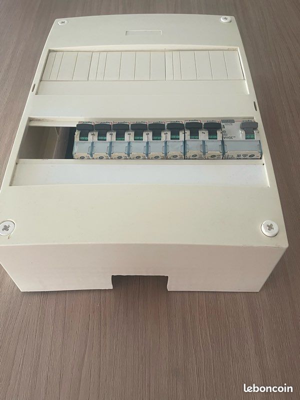 Tableau électrique (image 2)
