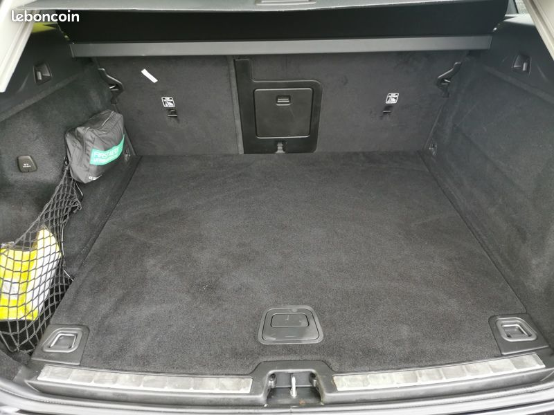 Volvo XC60 Momentum Business B4 2WD 2.0 197 ch BVA8 Siège éle (image 8)