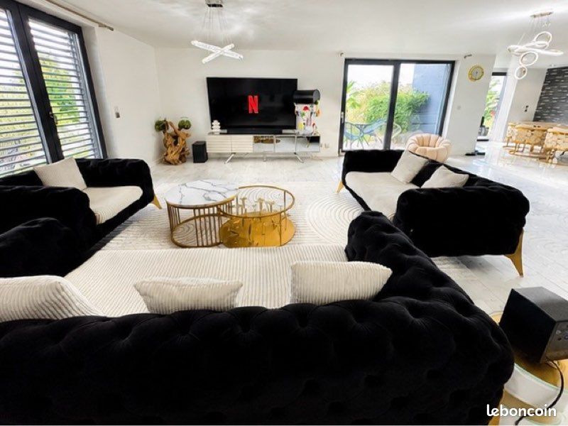 Canapé capitonnée noir design élégant fauteuil sofa salon (image 4)