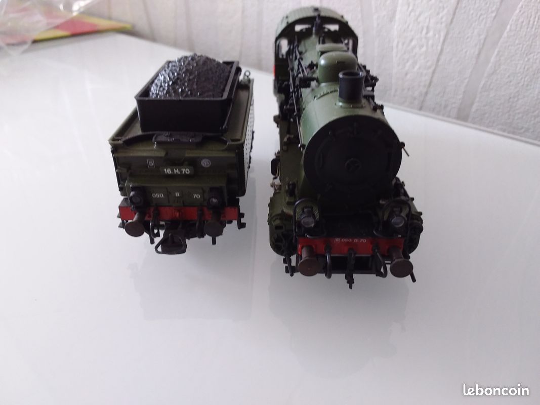Roco 04117 D HO - Loco Vapeur SNCF 050B PLM - Tender 16.70 Verte éclairée