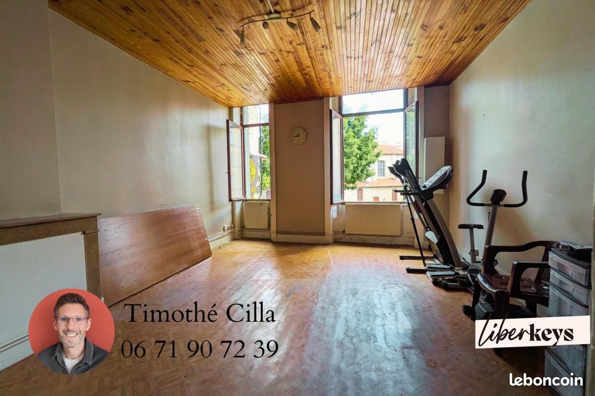 Appartement 2 pièces 69 m² · à Saint-Chamond · 69 m² · 63 000 €