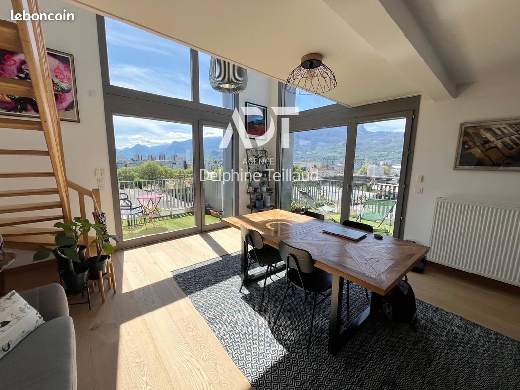 Appartement 5 pièces 107 m² · à Grenoble · 107 m² · 1 600 €