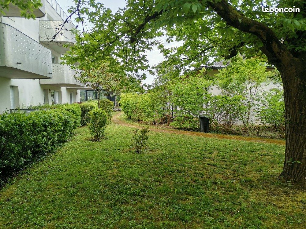 Appartement 2 pièces 44 m² · à Cenon · 44 m² · 90 000 €