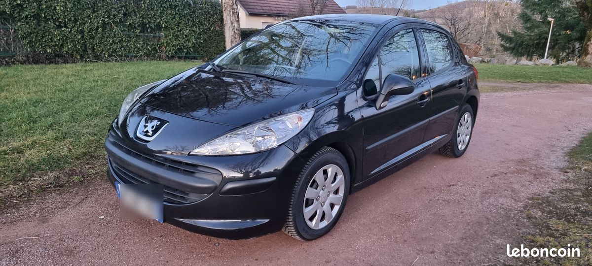 PEUGEOT 207 5 portes 1.4 VTi 16V 95 cv - Voitures