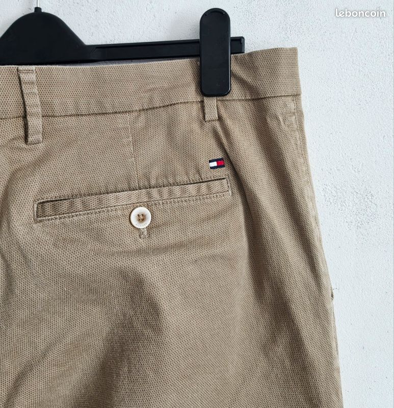 Pantalon chino Tommy Hilfiger beige coupe droite, léger et doux, poche latérales taille 44/46 (image 5)