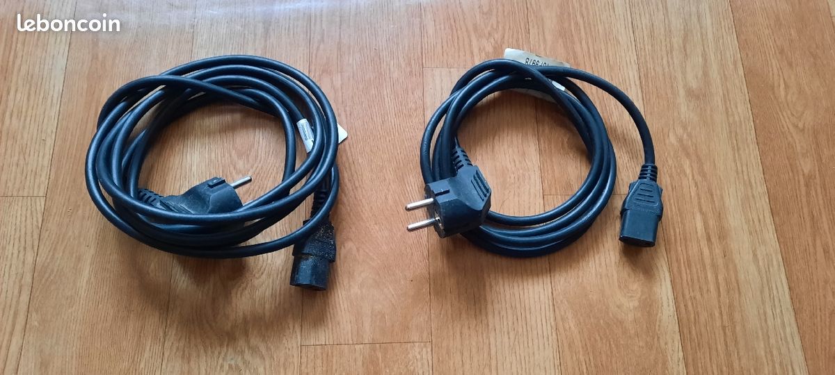 Câble d'alimentation 3 broches pour PC (image 4)