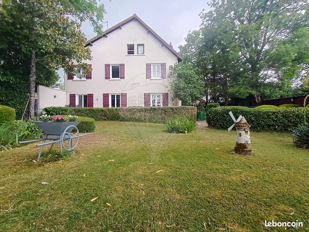 Maison 6 pièces 160 m² · à Varennes-Vauzelles · 160 m² · 269 000 €