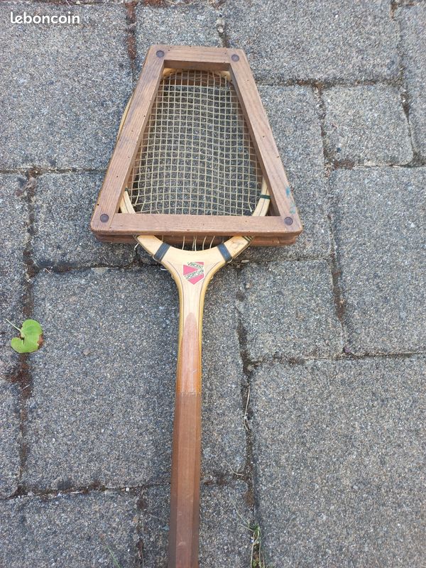 Raquette vintage en bois (image 1)