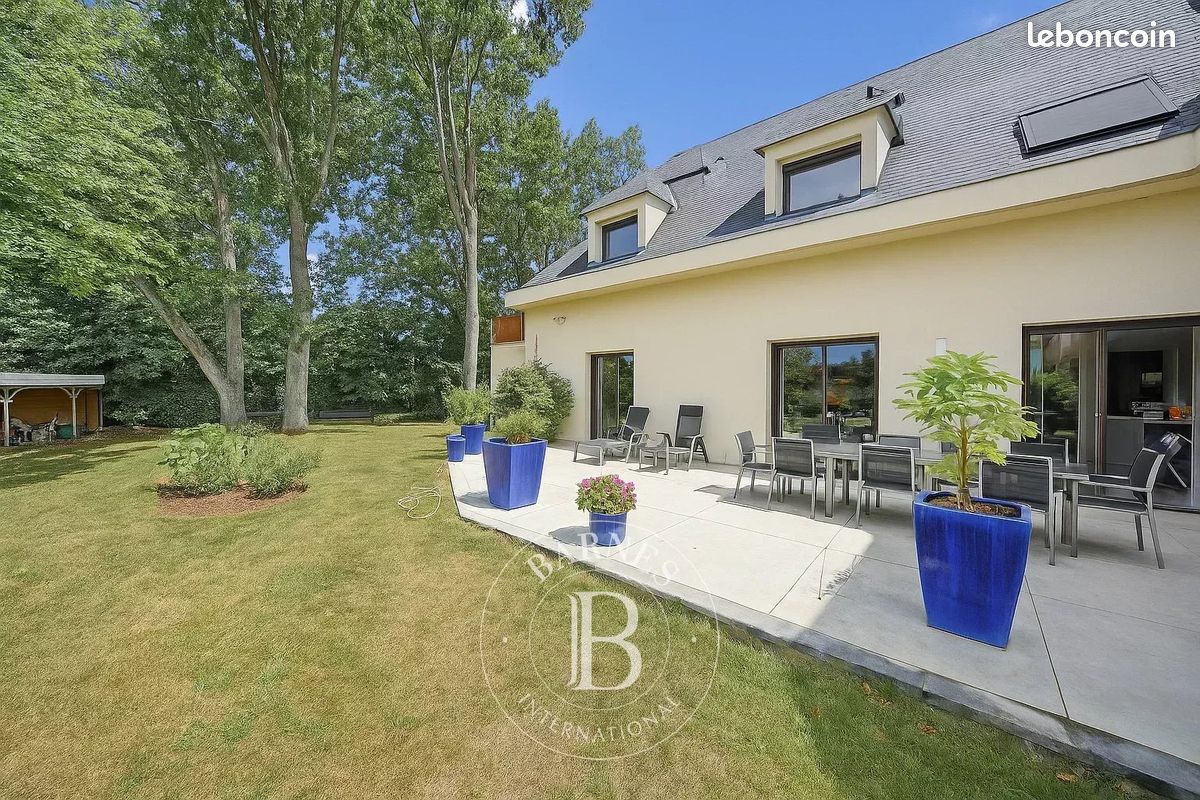 Appartement 5 pièces 122 m² · à Jouy-en-Josas · 122 m² · 749 000 €