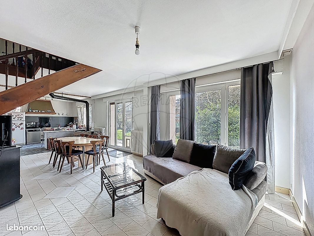 Maison 9 pièces 200 m² (image 7)