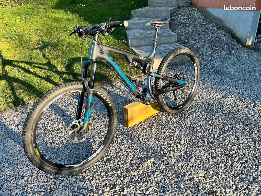 VTT Lapierre Zesty XM 527 (image 1)