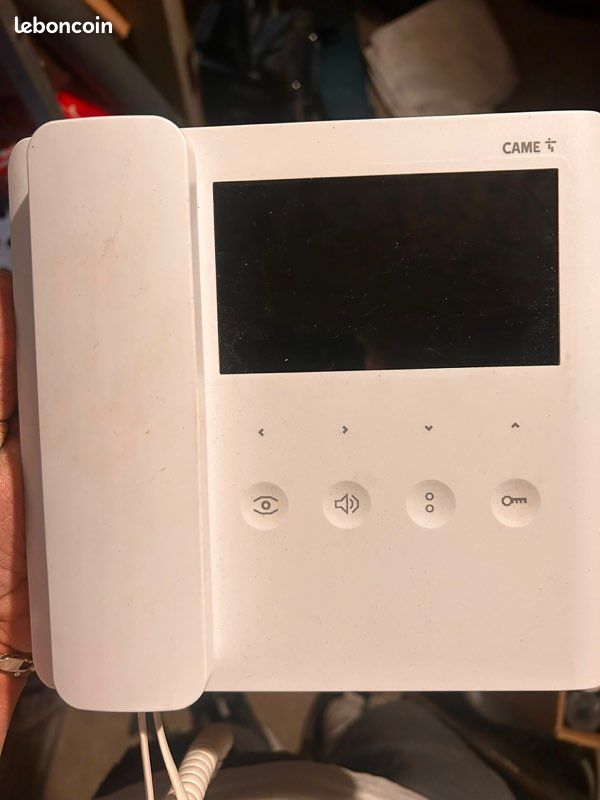 Je vends un interphone (image 2)