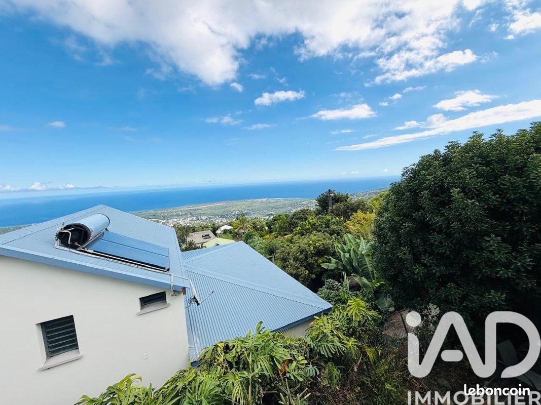 Maison 3 pièces 76 m² · à L'Étang-Salé · 76 m² · 209 000 €