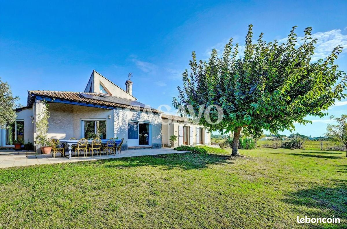 Maison 5 pièces 136 m² · à Arles · 136 m² · 649 000 €