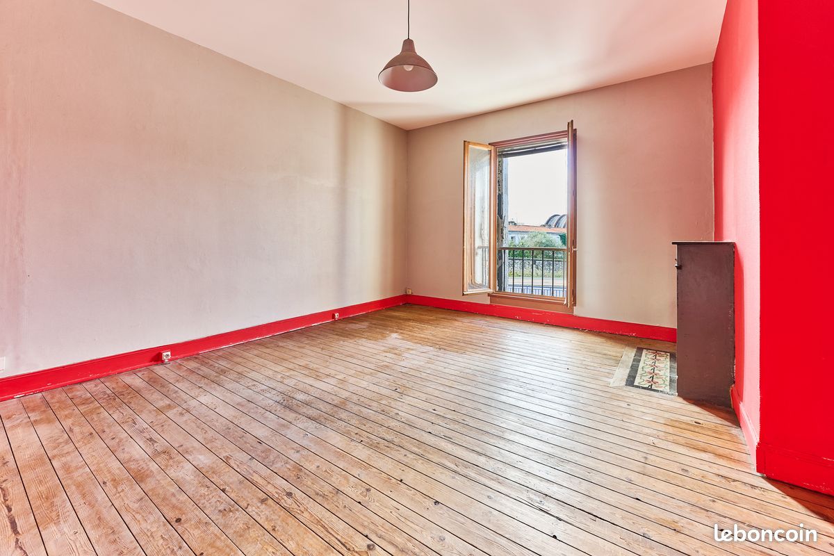 Appartement 2 pièces 54 m² · à Bordeaux · 53,8 m² · 165 000 €
