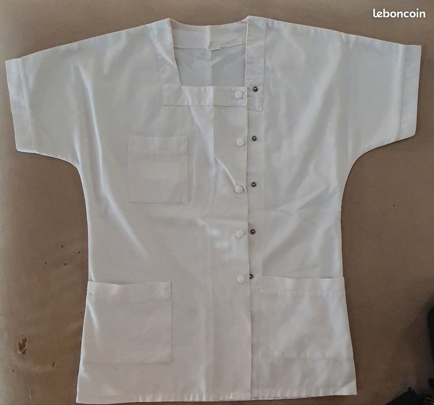 5 tenues infirmières blanches TBE IFSI (image 2)
