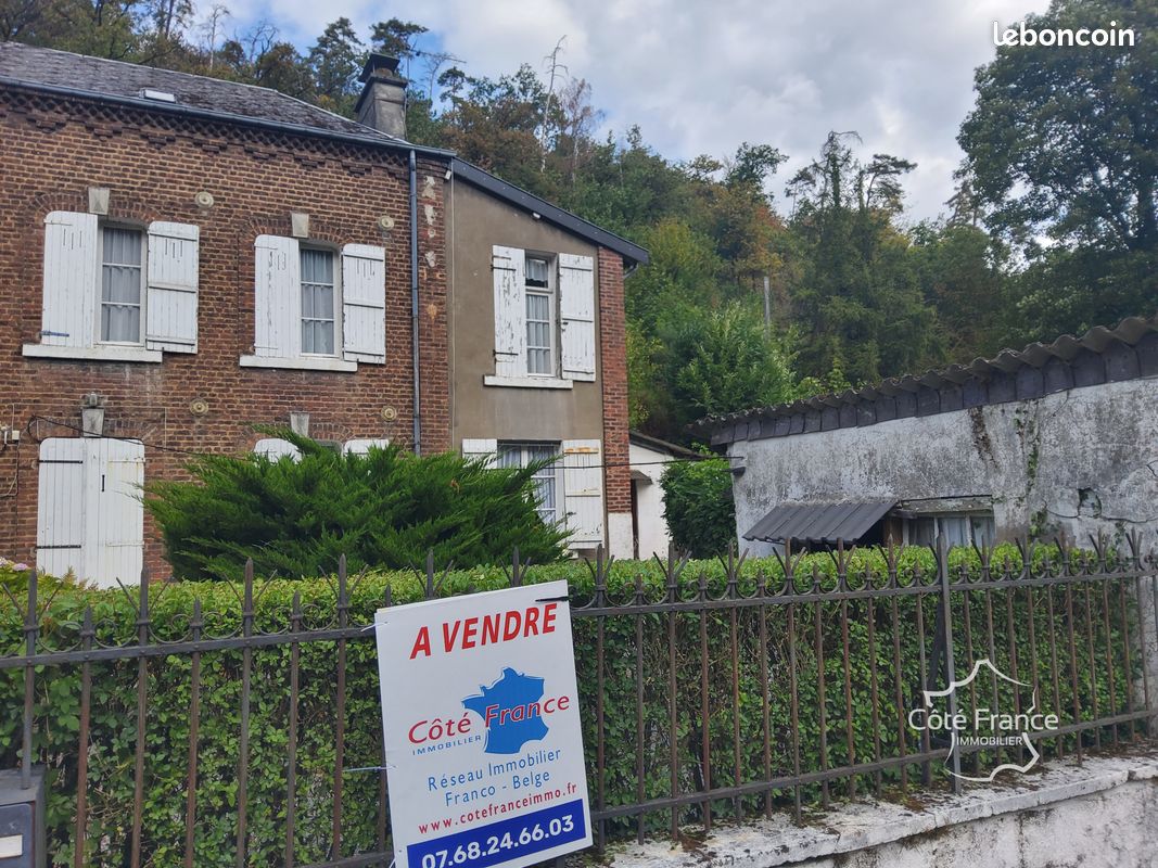 Maison 4 pièces 82 m² · à Rocroi · 82 m² · 60 000 €