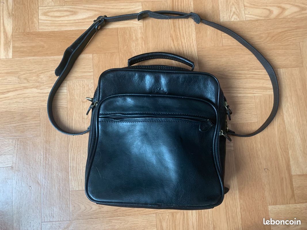 Sacoche Homme en Cuir Noir (26 cm x 24 cm x 10 cm) KATANA