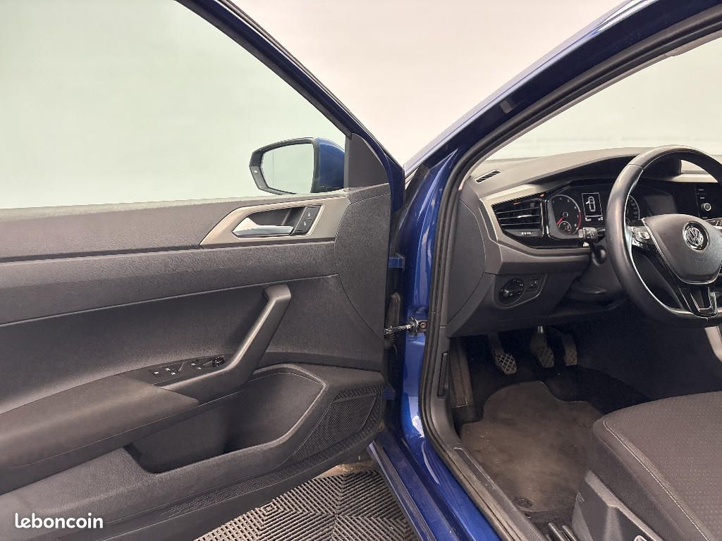 Volkswagen Polo 1.0 TSI 95 S&S BVM5 Connect (image 19)