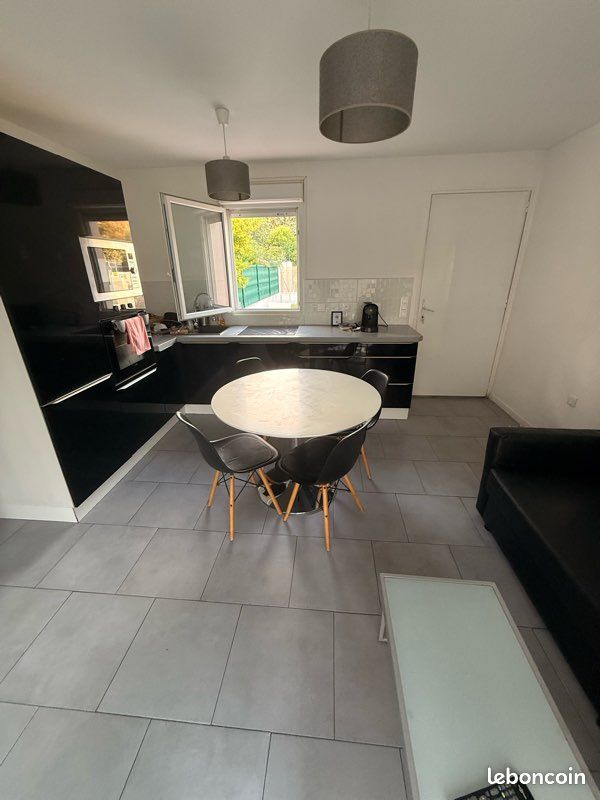 Maison 2 pièces 60 m² · à Marseille · 60 m² · 990 €/mois