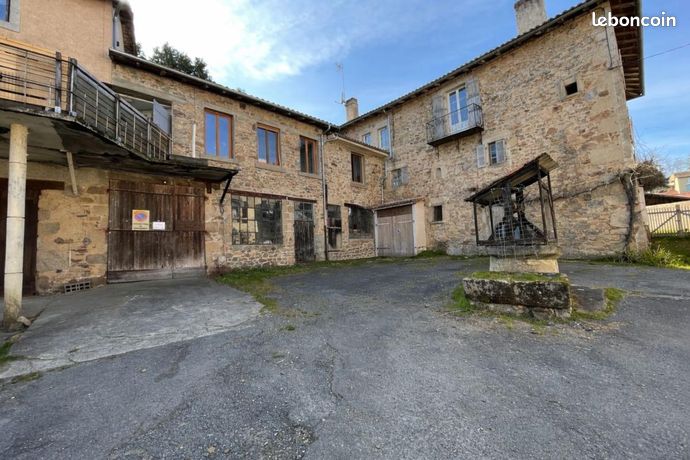 Immeuble 2 pièces 114 m²