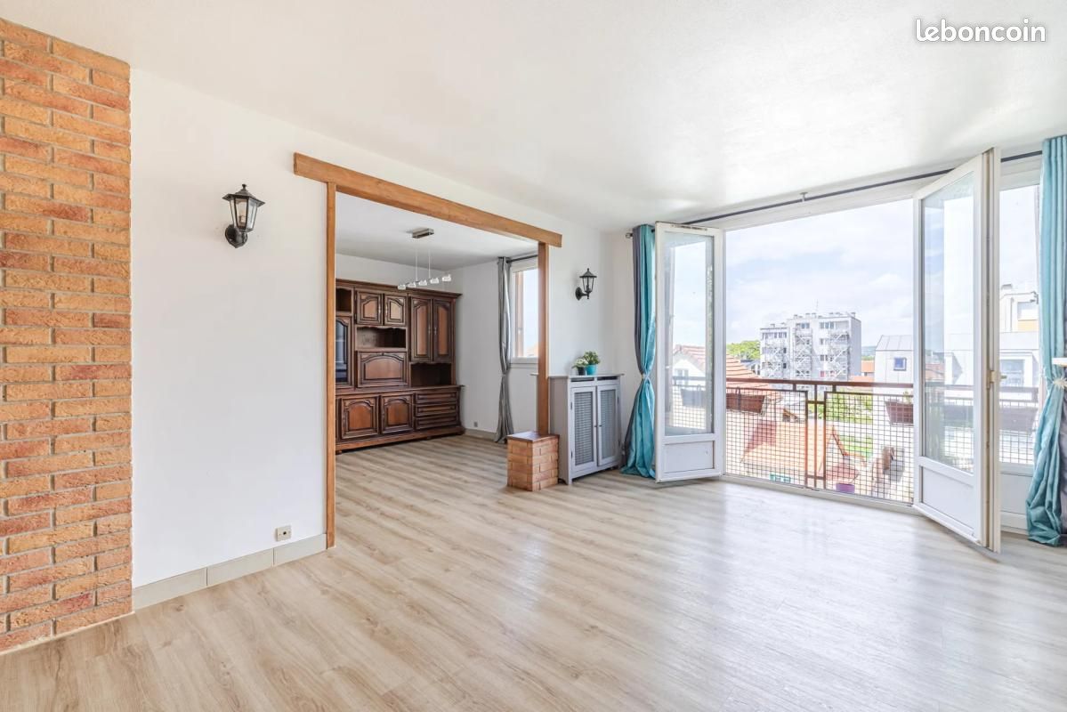 Appartement 5 pièces 83 m² · à Colombes · 83 m² · 336 000 €