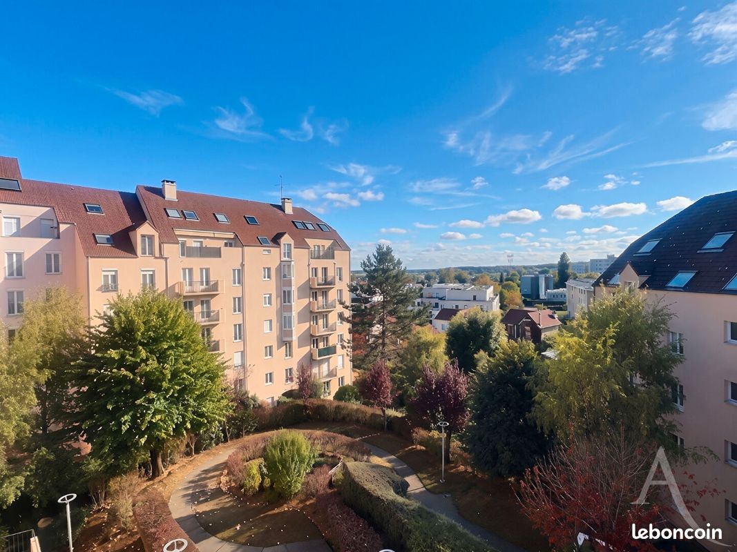 Appartement 4 pièces 81 m² · à Thiais · 81 m² · 295 000 €