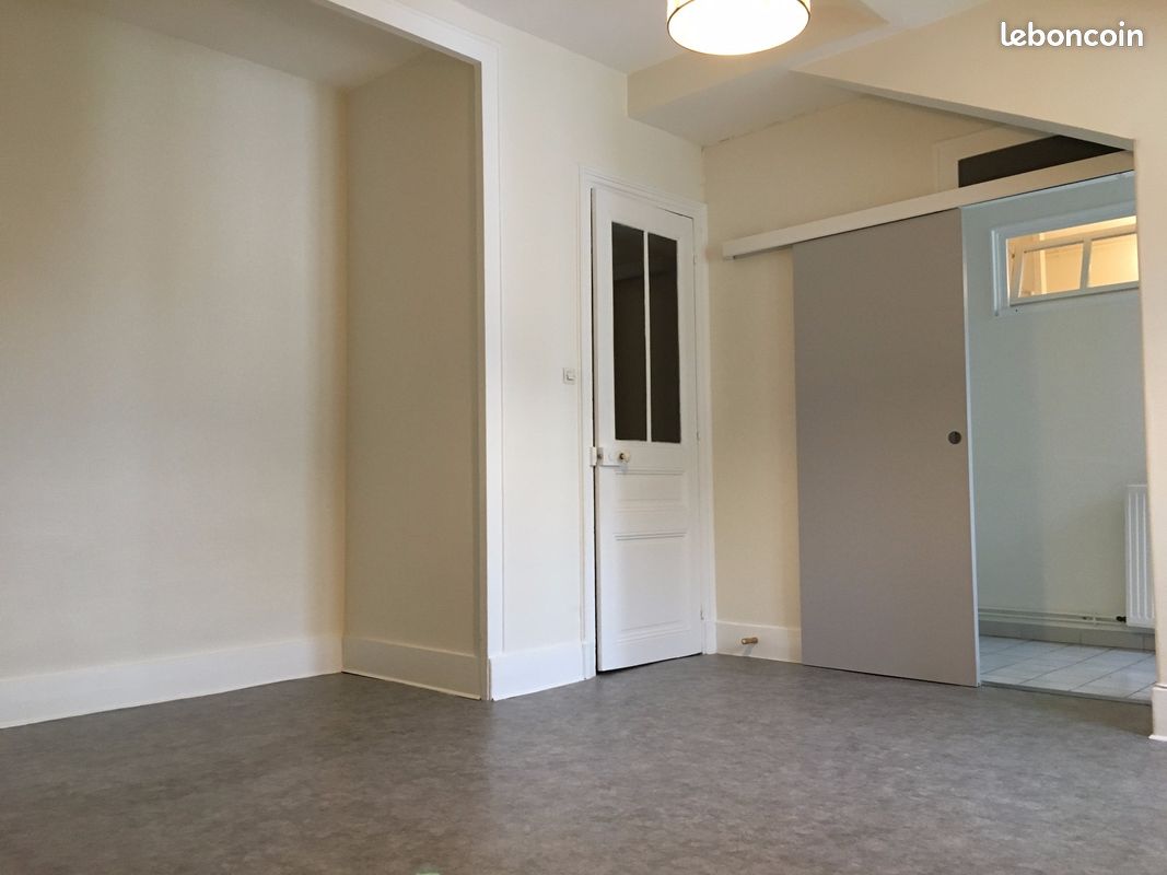 Appartement 1 pièce 35 m² · à Grenoble · 35 m² · 489 €