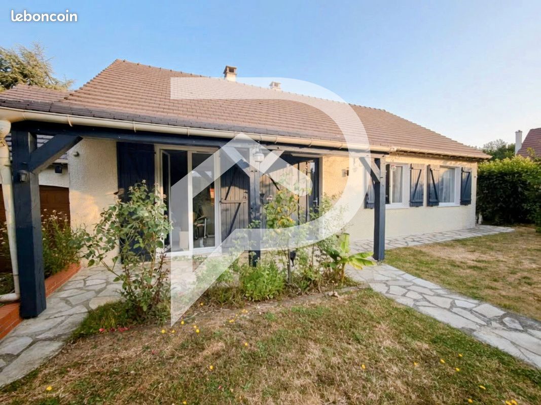 Maison 6 pièces 101 m² · à Andeville · 101 m² · 299 900 €