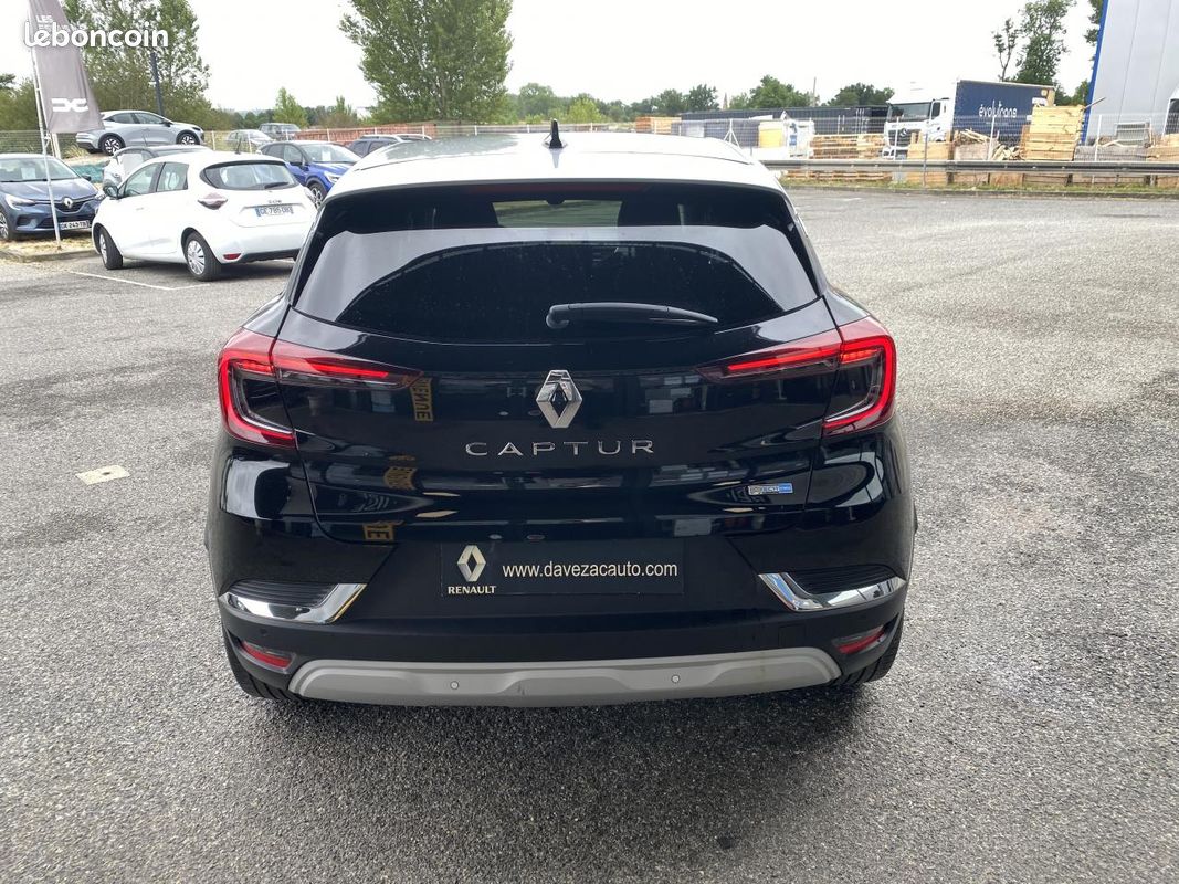RENAULT CAPTUR 1.6 E-Tech Hybride - 145 - BVA multi-modes 2021 II Initiale Paris (image 6)