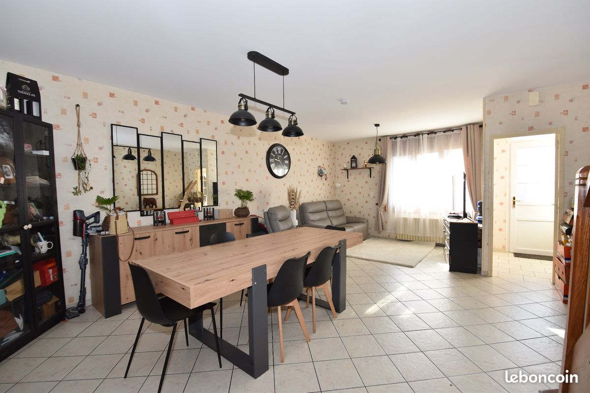Maison 4 pièces 99 m² · à Ailly-sur-Somme · 99 m² · 179 000 €
