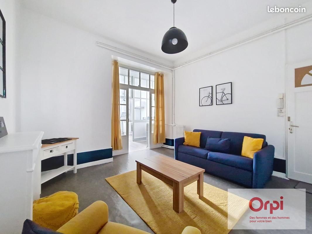 Appartement 2 pièces 60 m² · à Montluçon · 60 m² · 525 €/mois