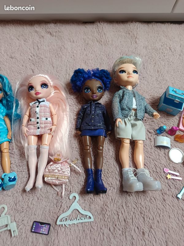 Lot Rainbow High / Shadow High + accessoires (image 3)