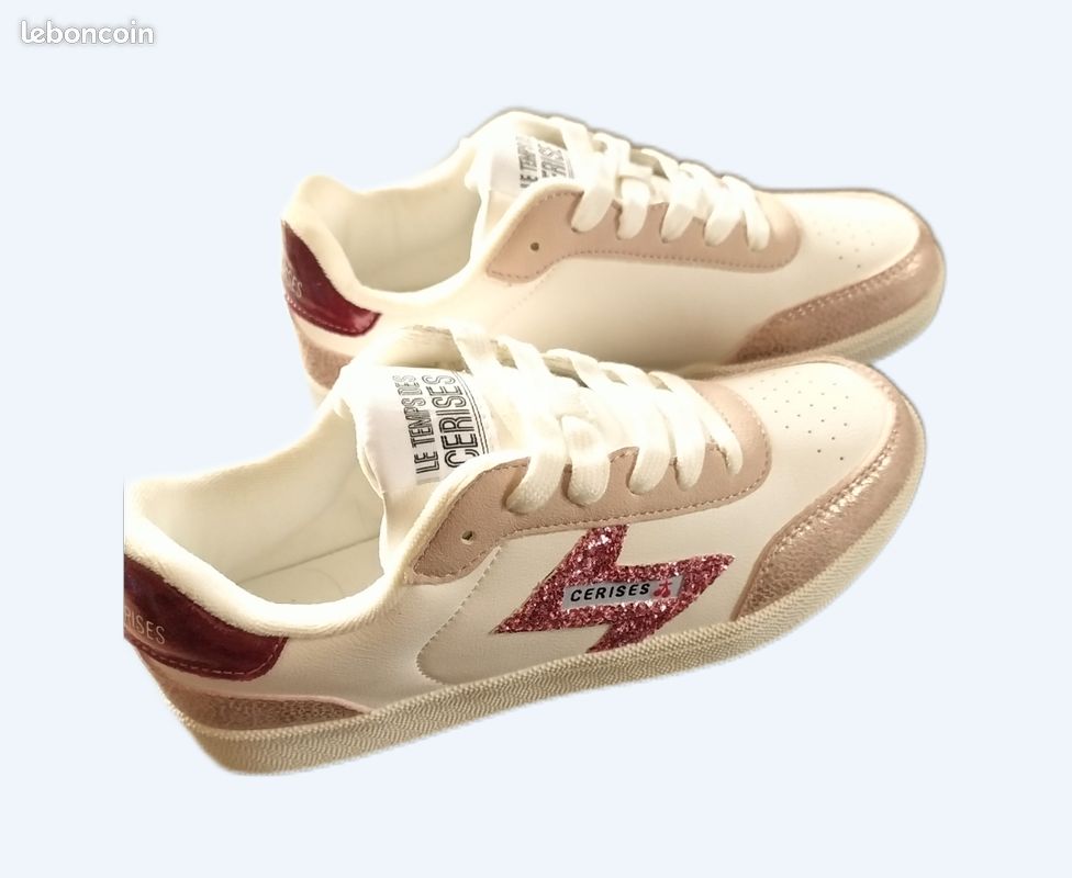 Chaussures Le Temps Des Cerises – Sneakers élégantes Taille 38.5/39 – Blanc, Cuir, Paillettes – Occasion
