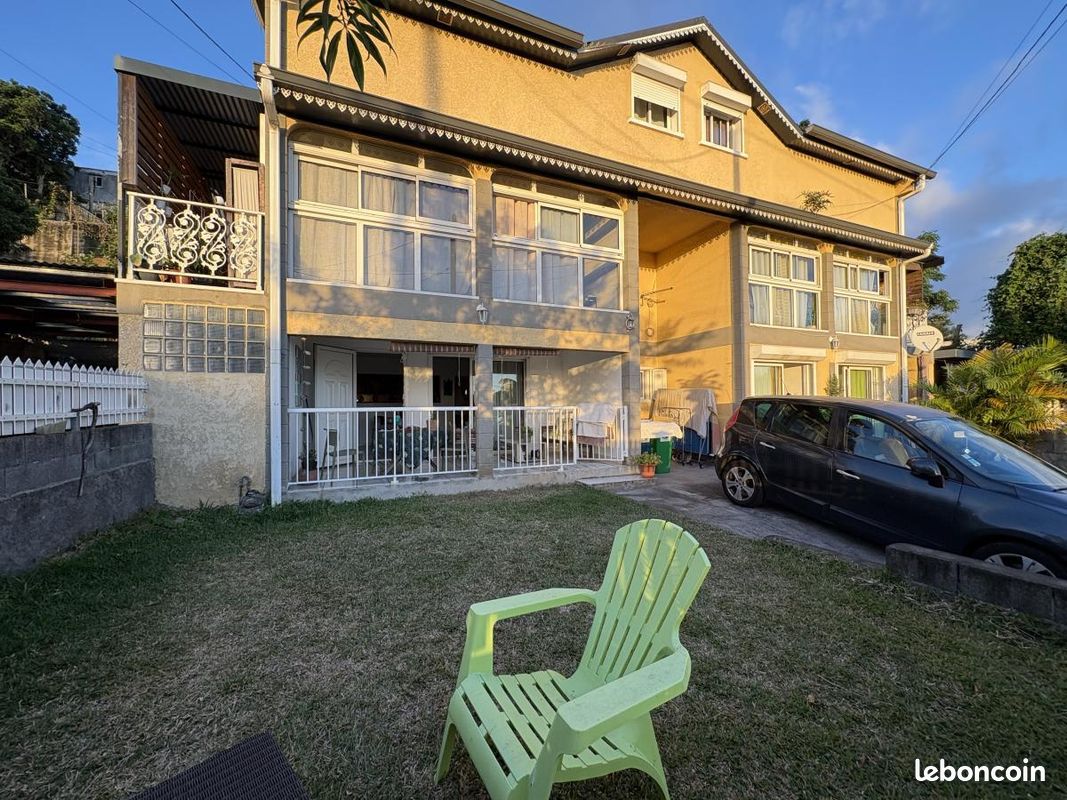 Appartement 4 pièces 94 m² · à Saint-Paul · 94 m² · 220 000 €