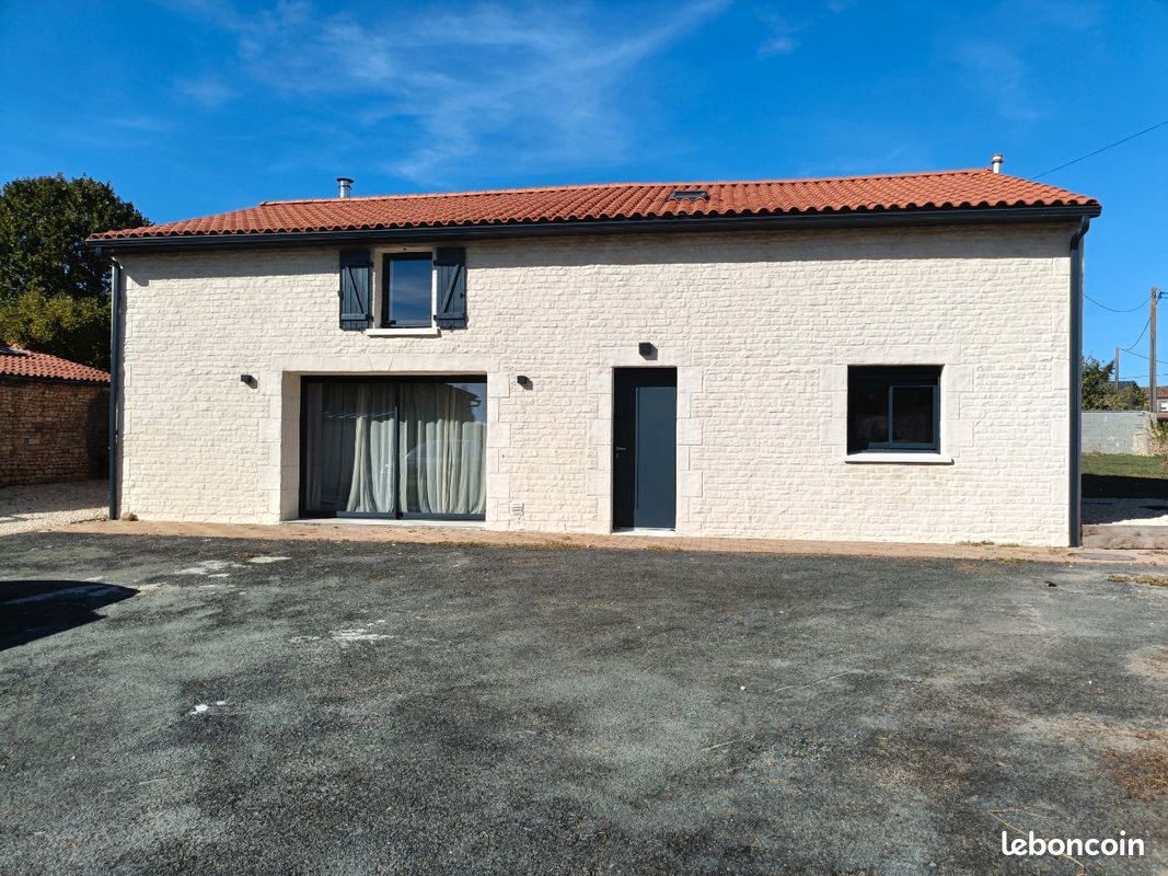 Maison 5 pièces 148 m² · à Surin · 148 m² · 289 000 €