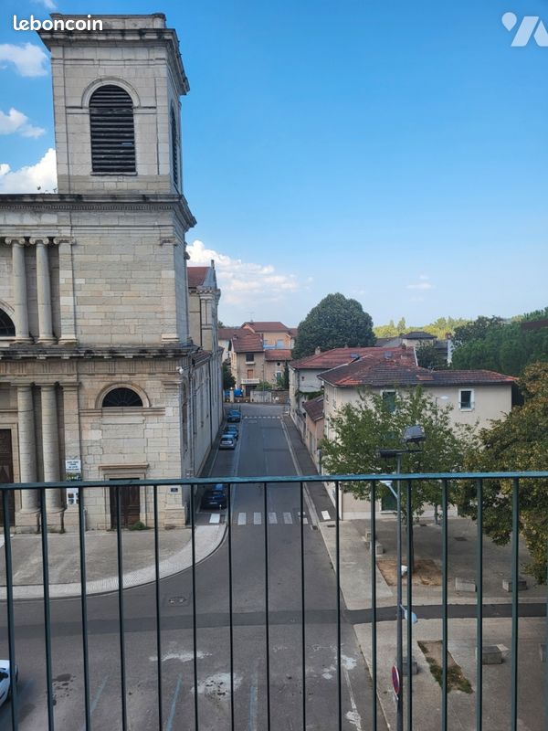 Appartement 4 pièces 77 m² · à Givors · 77 m² · 115 000 €