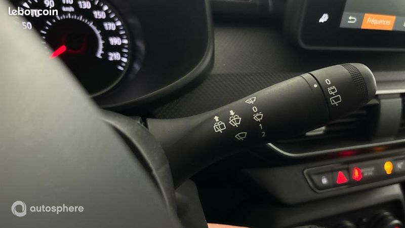 Dacia Sandero 1.0 SCe 65ch Essential (image 23)