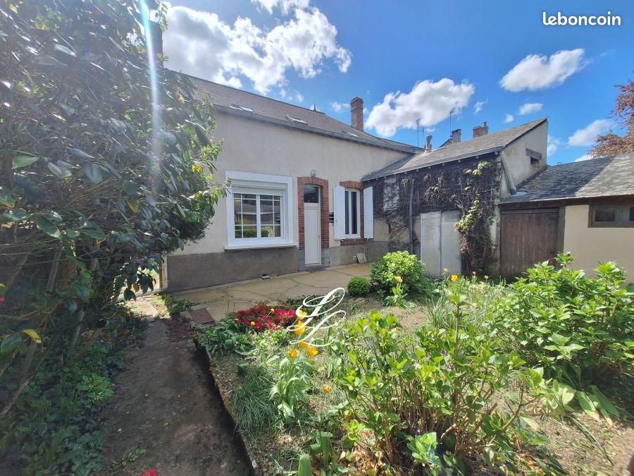 Maison 5 pièces 113 m² · à Sablé-sur-Sarthe · 113 m² · 141 000 €