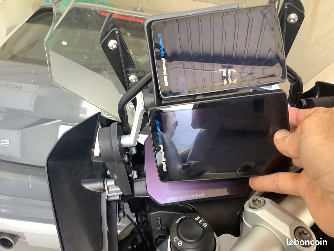 GPS BMW Navigator VI (image 1)