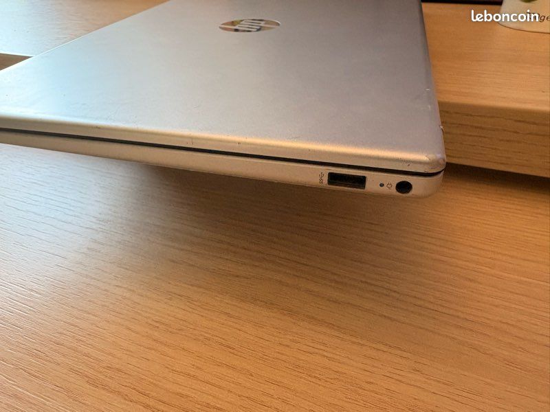 Pc portable HP Laptop 15 (image 8)