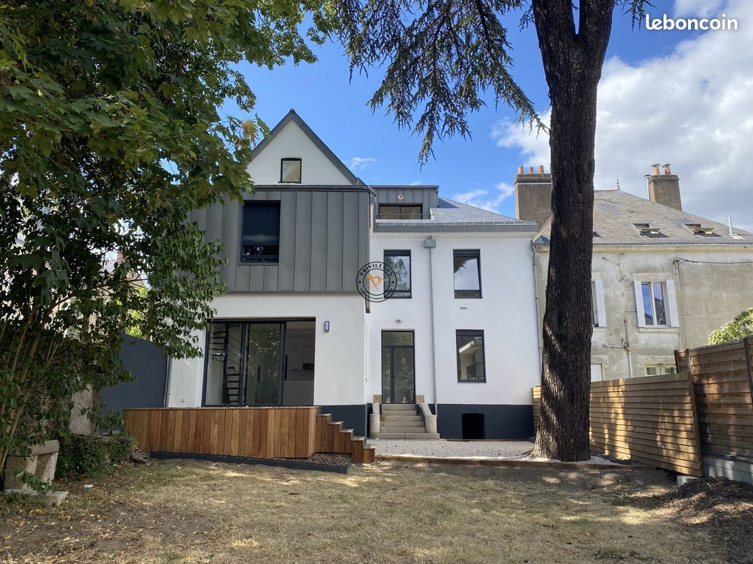 Appartement 4 pièces 102 m² · à Nantes · 102 m² · 2 265 €