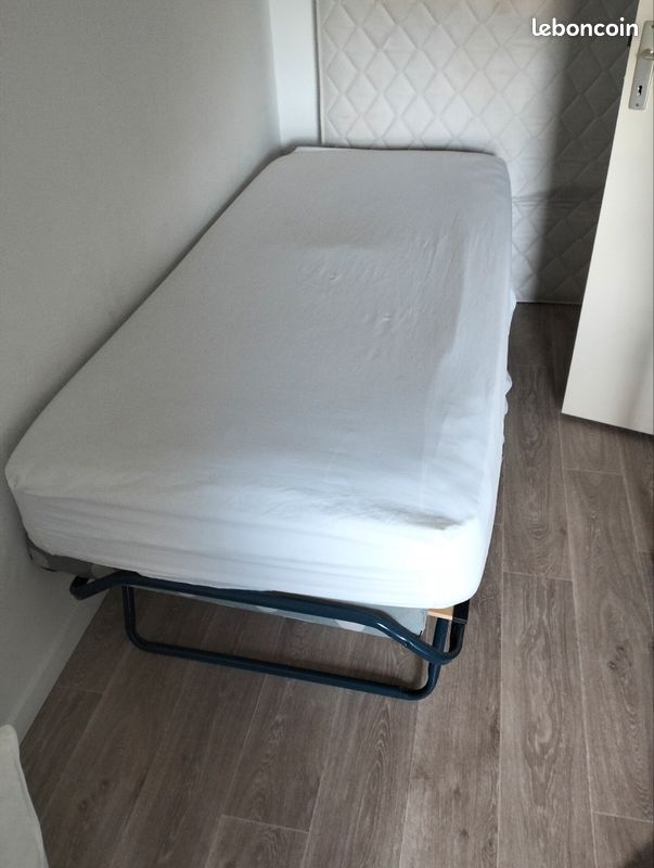 Le pliable avec matela (image 2)