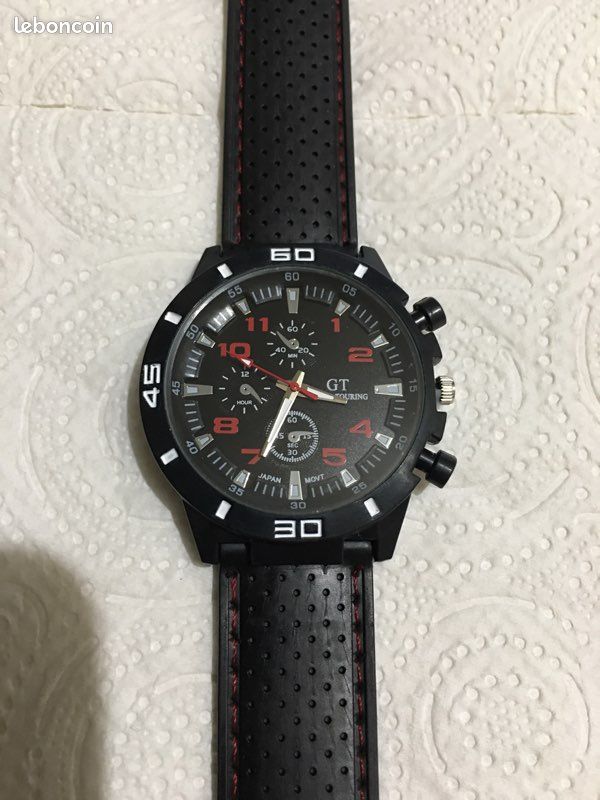 Jolie montre sport rouge et noir (image 1)