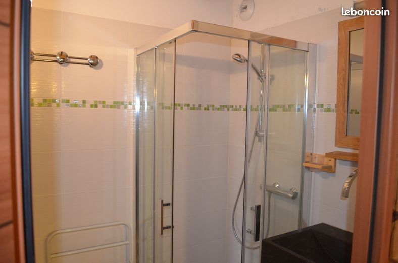 Libre chalet 10 pers fevrier 7 au14 02 et 28/02 à 7/03 à 2200 /2500 euros la Plagne Montalbert 4ch/ 2sdbos/2wc (image 9)
